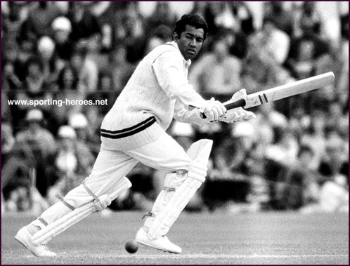 Alvin Kallicharran - West Indies - Test Record v Pakistan