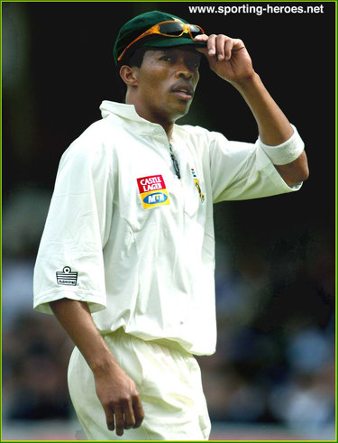 Makhaya Ntini - South Africa - Test Record v Sri Lanka