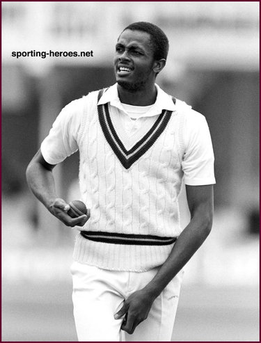 Courtney Walsh - West Indies - Test Record v Pakistan