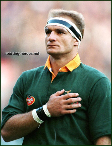 Francois Pienaar - South Africa - Biography of his rugby career.