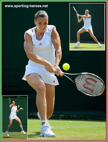 Flavia Pennetta - Italy - French Open 2010 (Last 16)