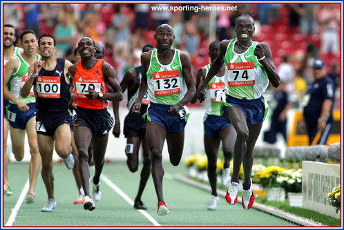 Bernard Lagat - U.S.A. - 2nd in the 1500m at the 2006 Grand Prix Final (result)