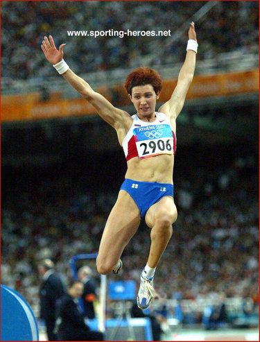 Tatyana Lebedeva - Russia - 2004 Olympic Games : Long Jump Gold & Silver in Triple.