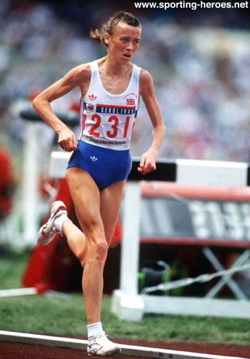 Liz McColgan - Great Britain & N.I. - Silver medal in 1988 at Seoul Olympic Games.