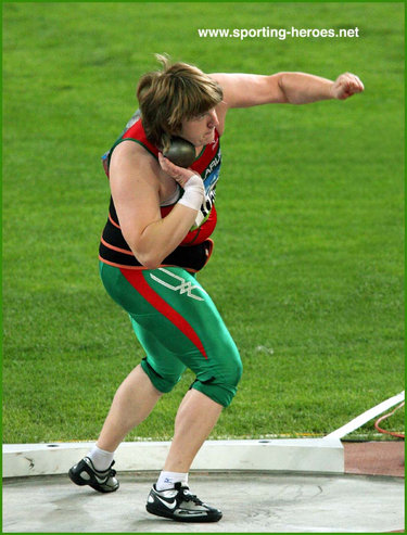 Nadezhda Ostapchuk - Belarus - 2008 Olympics Shot Put bronze medal.