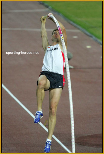 Bjorn Otto - Germany - 5th at 2007 World Championships but bronze at Indoors.