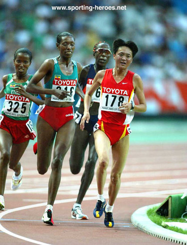 Yingjie Sun - China - 2003 World Championship 10,000m bronze medal.
