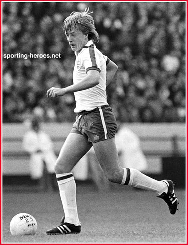 Peter Barnes - England - Biography 1977-82 of England football career.