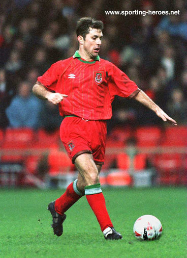 Mark Bowen - Wales - Welsh Caps 1986-1997