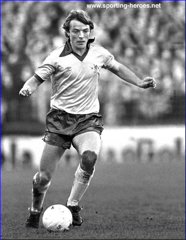 John Bumstead - Chelsea FC - Biography of his football career at Chelsea.