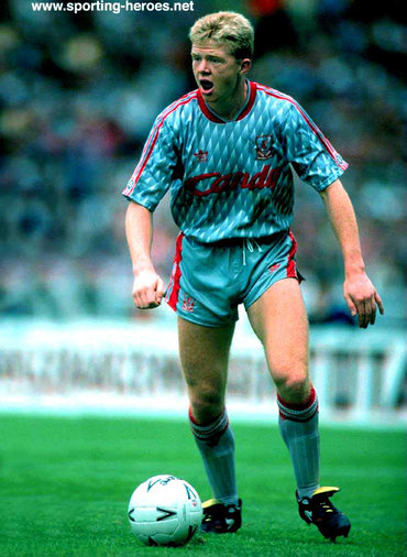 David Burrows - Liverpool FC - Biography of his football career at Liverpool.