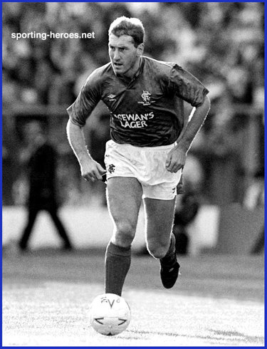 Terry Butcher - Glasgow Rangers - Biography.