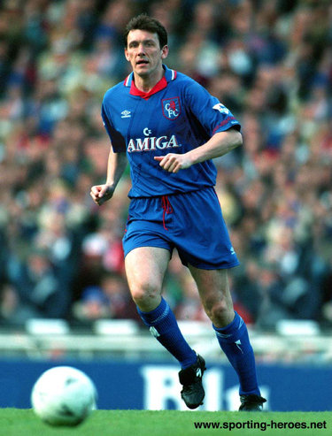 Tony Cascarino - Chelsea FC - Biography of his Chelsea games.
