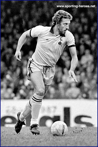 Martin Chivers - Tottenham Hotspur - Biography of his career at Spurs and England.