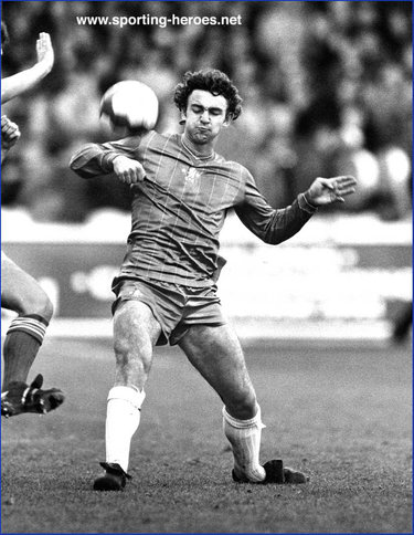 Mike Fillery - Chelsea FC - Biography of his football career at Chelsea.