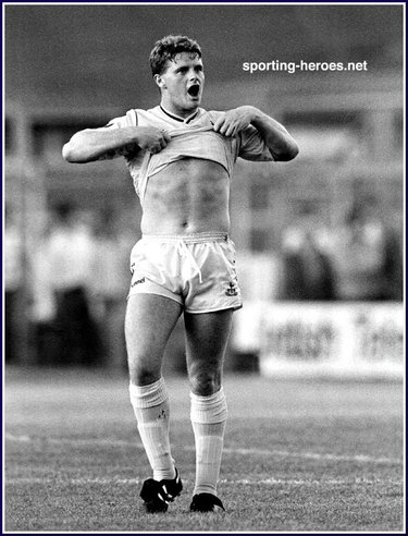 Paul Gascoigne - Tottenham Hotspur - Biography of his career at Spurs.