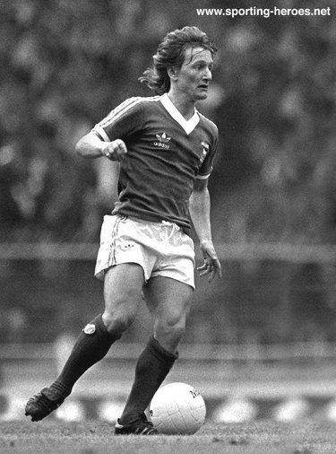 Eric Gates - Ipswich Town FC - Biography of his football career at Portman Road.