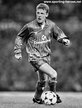 Micky HAZARD - Chelsea FC - Biography of his Chelsea football career.