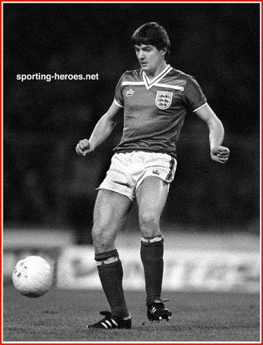 Gary Mabbutt - England - Biography of his football career for England.