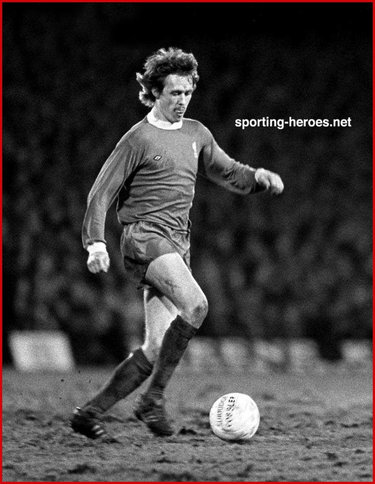 Phil Neal - Liverpool FC - Biography of his playing career at  Liverpool Football Club.