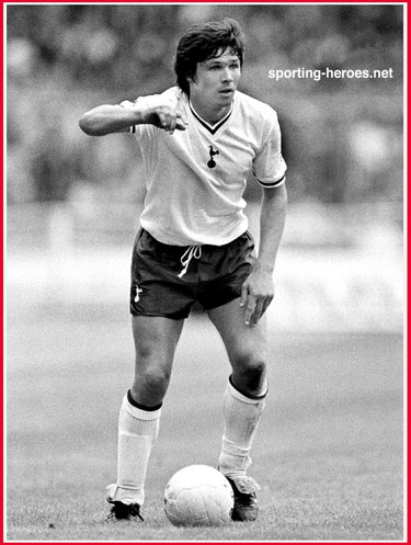 Steve Perryman - England - Short Biography.