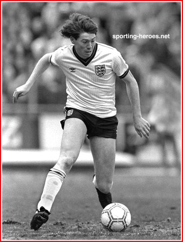 Chris Waddle - England - Biography (Part 1) 1985