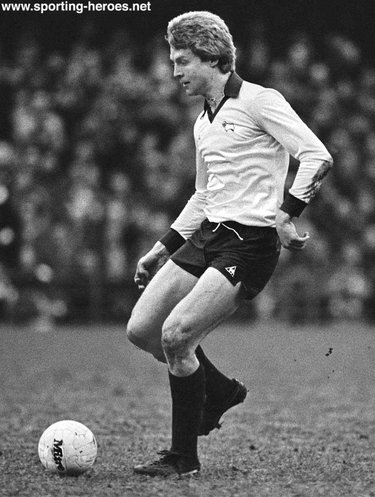 Steve Wicks - Derby County - Biography of his Rams career.