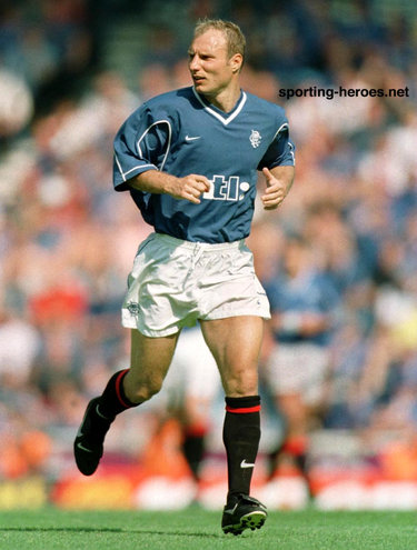 Dariusz Adamczuk - Glasgow Rangers - League appearances.