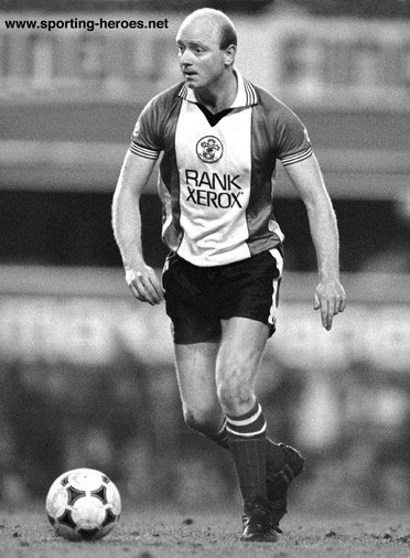 David Armstrong - Southampton FC - League appearances.