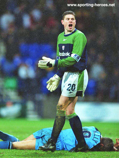 Steve Banks - Bolton Wanderers - League appearances.