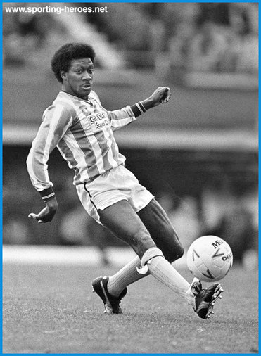 Dave Bennett - Coventry City - League appearances.