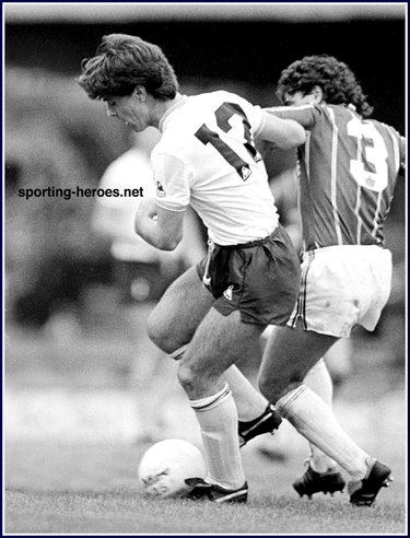 Mark Bowen - Tottenham Hotspur - League appearances.