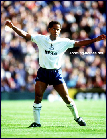 John Chiedozie - Tottenham Hotspur - Short Biography & career stats for Spurs.