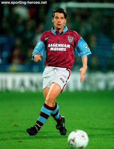 Tony Cottee - West Ham United - League appearances for West Ham.