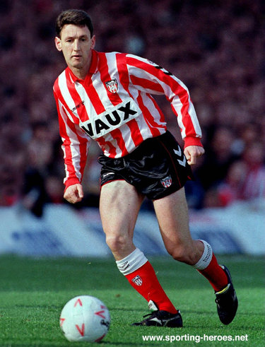 Peter Davenport - Sunderland FC - League appearances.
