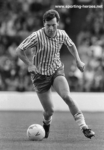 Tony Galvin - Sheffield Wednesday - League appearances.