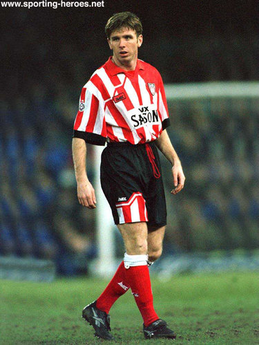 Martin Gray - Sunderland FC - League appearances.