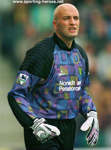 Bryan Gunn - Norwich City FC - League appearances for The Canaries.