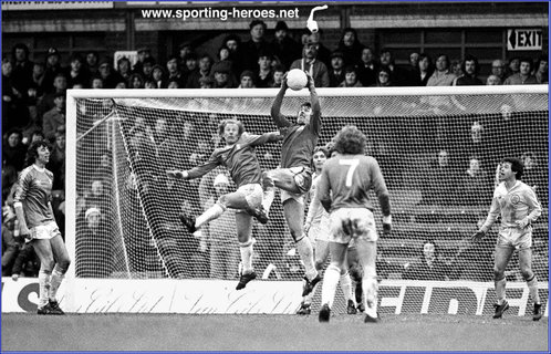 David Harvey - Leeds United - League appearances for Leeds.