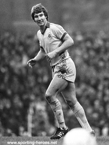 Mark Higgins - Everton FC - League Appearances