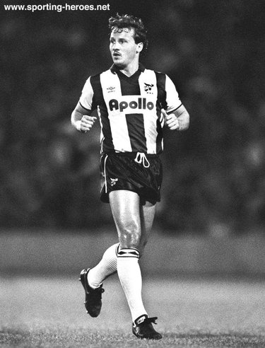 Robert Hopkins - West Bromwich Albion - League appearances.