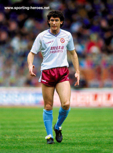 Martin Keown - Aston Villa  - League Appearances