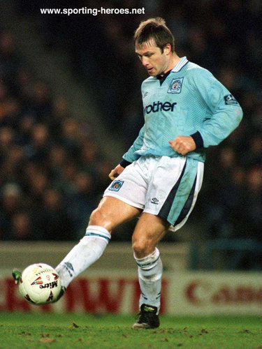 Alan Kernaghan - Manchester City - League appearances.
