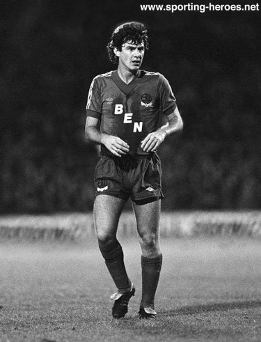 Brian Kidd - Bolton Wanderers - League appearances.