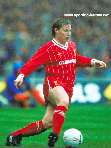 Sammy Lee - Liverpool FC - League appearances.