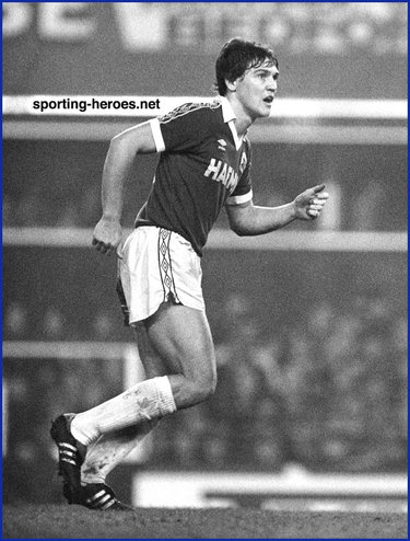 Paul Lodge - Everton FC - League Appearances