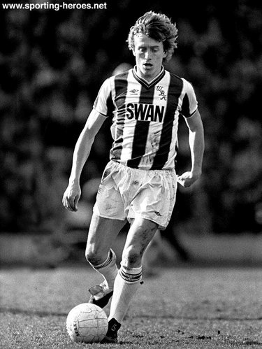 Tony Morley - West Bromwich Albion - League appearances.