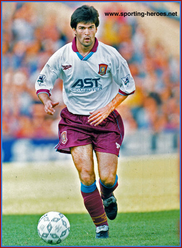 Fernando Nelson - Aston Villa  - League appearances.