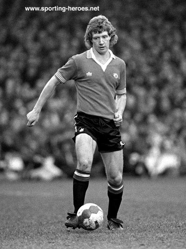 Jimmy Nicholl - Manchester United - League appearances.