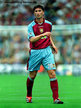 Luc NILIS - Aston Villa  - League appearances.